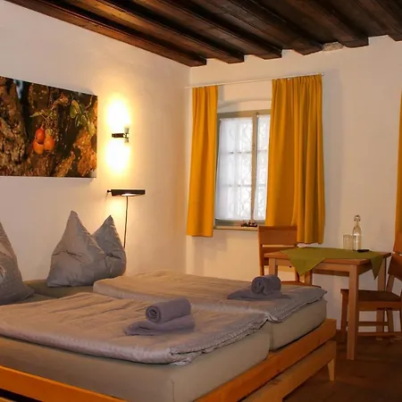 Schwarzes Haus Bed & Breakfast Ybbsitz
