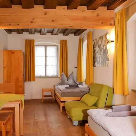 Schwarzes Haus Bed & Breakfast Ybbsitz