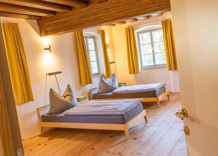 Bed & Breakfast Schwarzes Haus 3*